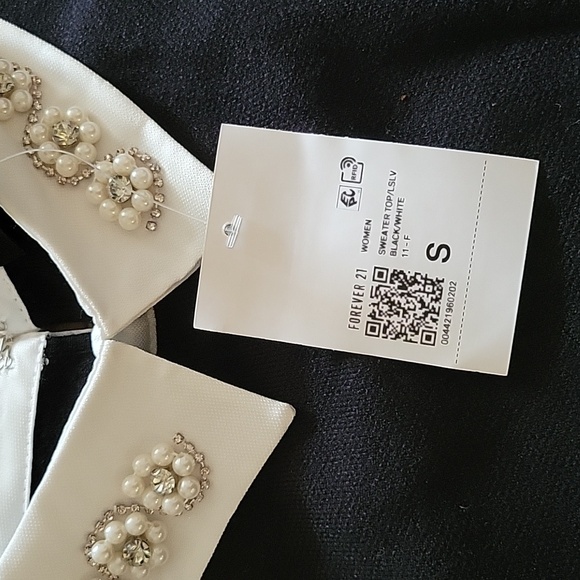 Forever 21 vintage-look sweater, new! - Picture 3 of 3